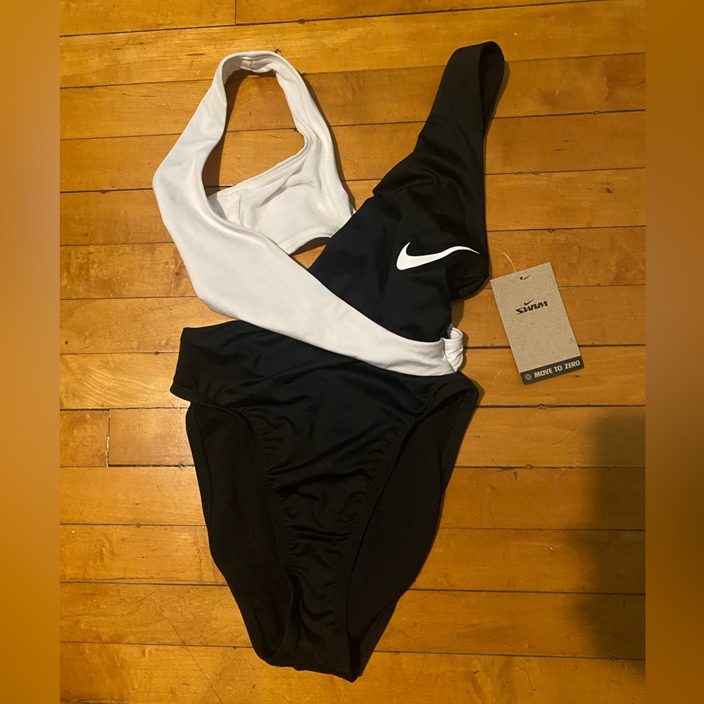 NWT nike swim colorblock swimsuit